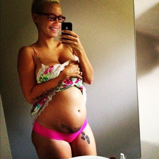 Amber Rose en dessous sexy Amber Rose en dessous sexy