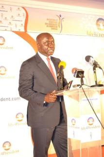 Pourquoi toujours et seulement Idrissa SECK ? Par Haby Sirah DIA Pourquoi toujours et seulement Idrissa SECK ? Par Haby Sirah DIA