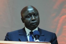 Rewmi se rebelle : « Au lieu d’achever les chantiers de Thiès, Macky ouvre des chantiers de débauchage de rewmistes » Rewmi se rebelle : « Au lieu d’achever les chantiers de Thiès, Macky ouvre des chantiers de débauchage de rewmistes »