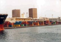 6 milliards de tonnes de marchandises transitent par le Port autonome de Dakar 6 milliards de tonnes de marchandises transitent par le Port autonome de Dakar