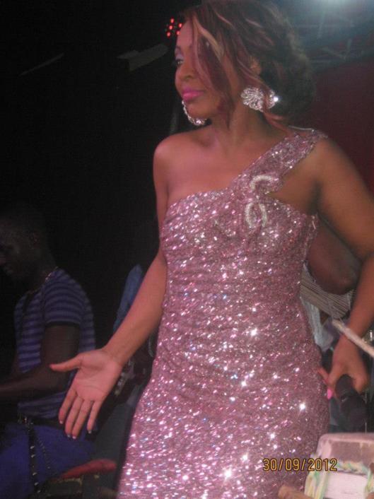Viviane Chidid illumine le Thiossane Night Viviane Chidid illumine le Thiossane Night