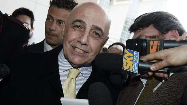 Milan AC : Galliani fait le point sur le cas Allegri et demande l’union sacrée Milan AC : Galliani fait le point sur le cas Allegri et demande l’union sacrée