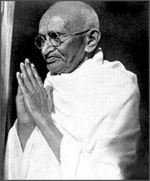 Non violence dans le monde: Mahatma Gandhi en exemple Non violence dans le monde: Mahatma Gandhi en exemple