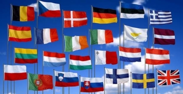 Le Pacte budgétaire européen : Une politique d’austérité contre l’intérêt général et vouée à l’échec Le Pacte budgétaire européen : Une politique d’austérité contre l’intérêt général et vouée à l’échec
