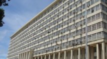 Bloqués dans l’ascenseur du building administratif : Six ministres ont eu la peur de leur vie Bloqués dans l’ascenseur du building administratif : Six ministres ont eu la peur de leur vie