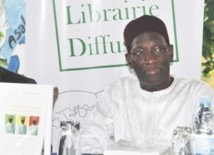 Général Mamadou Niang: "L’étudiant Balla Gaye n’a pas été tué par un policier" Général Mamadou Niang: "L’étudiant Balla Gaye n’a pas été tué par un policier"