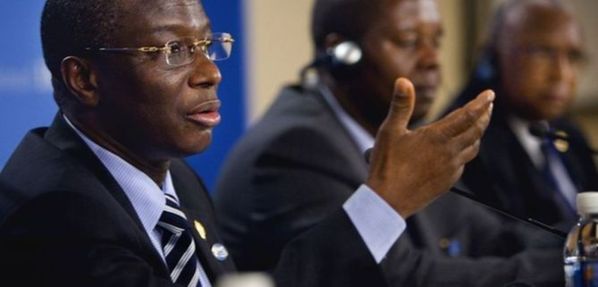 L’ancien ministre d’Etat Abdoulaye Diop, tel un docteur honoris causa ! L’ancien ministre d’Etat Abdoulaye Diop, tel un docteur honoris causa !