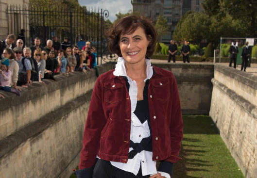 Inès se permet tout pour La Redoute Inès se permet tout pour La Redoute