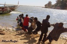 Expiration des licences de pêche depuis le 06 Aout : Les pêcheurs de Guet Ndar menacent Macky Sall. Expiration des licences de pêche depuis le 06 Aout : Les pêcheurs de Guet Ndar menacent Macky Sall.