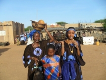 La Fondation « Servir le Sénégal» au secours le village de Biddi dans le département de Podor. La Fondation « Servir le Sénégal» au secours le village de Biddi dans le département de Podor.