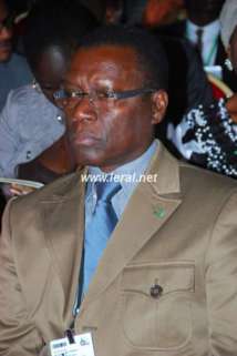 Pierre Goudiaby Atépa publie "Oser. Douze propositions pour un Sénégal émergent" Pierre Goudiaby Atépa publie "Oser. Douze propositions pour un Sénégal émergent"
