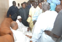 Visite de Karim Wade chez Serigne Basse: L’entourage du marabout pas content Visite de Karim Wade chez Serigne Basse: L’entourage du marabout pas content