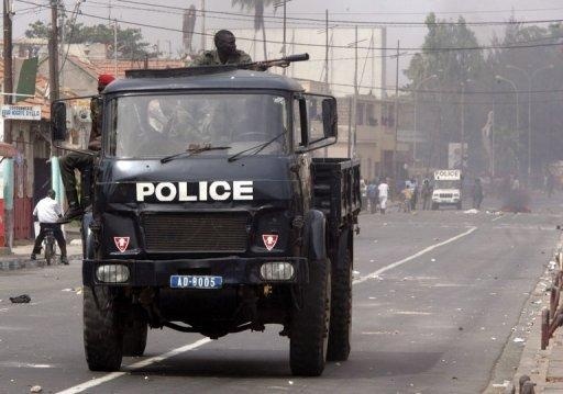 La Police épinglée dans le Rapport 2012 sur la corruption au Sénégal La Police épinglée dans le Rapport 2012 sur la corruption au Sénégal