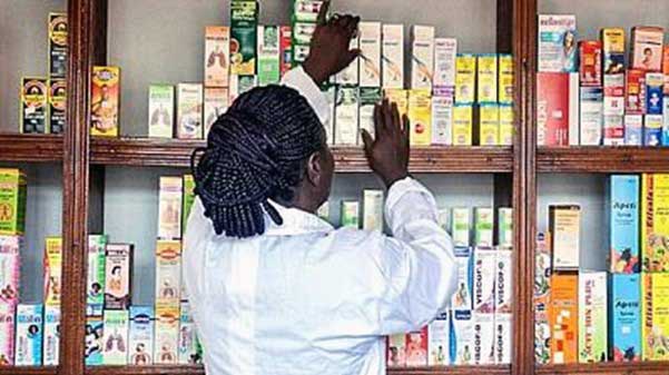 Thiès / Conséquence de la grève des pharmaciens du privé : La galère des malades Thiès / Conséquence de la grève des pharmaciens du privé : La galère des malades