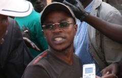 L’argent divise les jeunes apéristes: Pour Abdou Mbow, c’est son épouse avant le parti L’argent divise les jeunes apéristes: Pour Abdou Mbow, c’est son épouse avant le parti