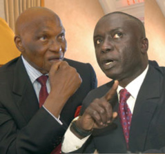 Jonction avec Pape Diop, Idrissa Seck... .: Comment Wade compte faire le "weur ndombo" à Macky Jonction avec Pape Diop, Idrissa Seck... .: Comment Wade compte faire le "weur ndombo" à Macky