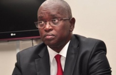 Abdou Latif Coulibaly : « Idrissa Seck a un rapport problématique avec le travail » Abdou Latif Coulibaly : « Idrissa Seck a un rapport problématique avec le travail »
