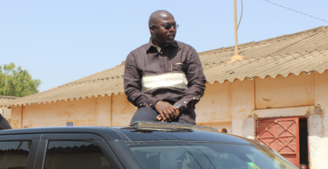 Locales - La grande caravane de la coalition Benno Bokk Yakaar, présidée par le Ministre Oumar Gueye continue dans le département de Rufisque Locales - La grande caravane de la coalition Benno Bokk Yakaar, présidée par le Ministre Oumar Gueye continue dans le département de Rufisque