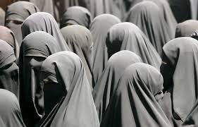 Lapidation de Moustapha Cissé Lô : C’est l’oeuvre des femmes marabouts ; les hommes ne sont pas entrés en scène Lapidation de Moustapha Cissé Lô : C’est l’oeuvre des femmes marabouts ; les hommes ne sont pas entrés en scène