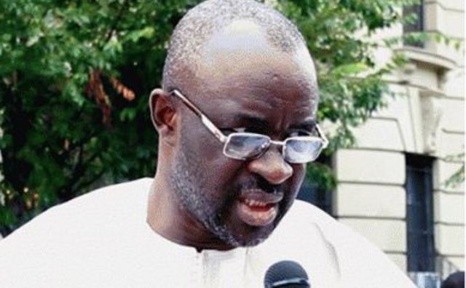 Moustapha Cissé Lô : 'Je demande aux mourides d’accepter mes sincères excuses' Moustapha Cissé Lô : 'Je demande aux mourides d’accepter mes sincères excuses'