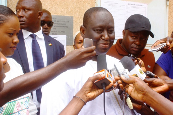 Audio - Guédiawaye : Aliou Sall gagne et salue l'intelligence et le maturité des populations Audio - Guédiawaye : Aliou Sall gagne et salue l'intelligence et le maturité des populations