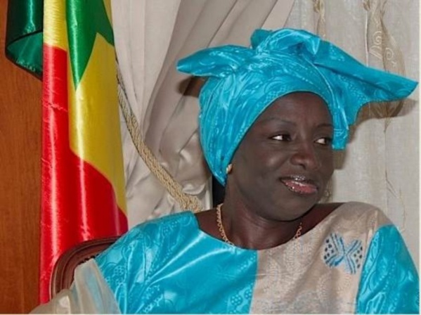 Primature : Mimi Touré cède son feuteuil à Mouhamed Dionne, mardi à midi Primature : Mimi Touré cède son feuteuil à Mouhamed Dionne, mardi à midi