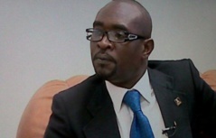 Il s’est battu pour rien: Sambou Biagui n’est pas élu maire de Ndoga Babacar Il s’est battu pour rien: Sambou Biagui n’est pas élu maire de Ndoga Babacar