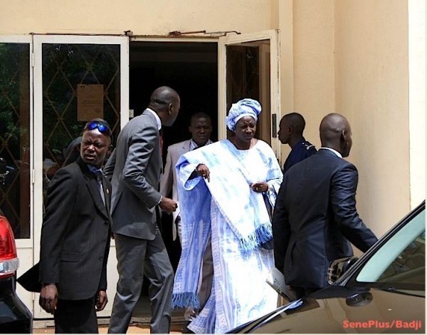 Aminata Touré dément s’être entretenue avec Thierno Alassane Sall Aminata Touré dément s’être entretenue avec Thierno Alassane Sall
