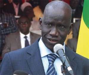 Mbagnick Ndiaye: " J'ai voulu rendre hommage à la Première dame" Mbagnick Ndiaye: " J'ai voulu rendre hommage à la Première dame"