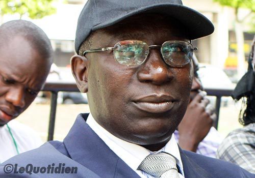 Pr Malick Ndiaye: "Comment Macky a- t-il pu amasser près de 8 milliards en tant qu’agent de l’Etat, sans activité industrieuse connue ? Pr Malick Ndiaye: "Comment Macky a- t-il pu amasser près de 8 milliards en tant qu’agent de l’Etat, sans activité industrieuse connue ?