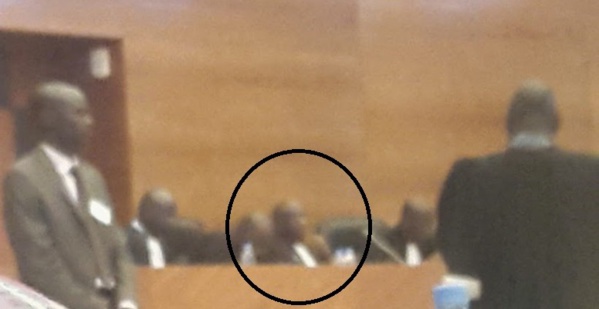 Le Juge Henri Grégoire Diop à Karim: “Vous pensez que si le procès se termine vous allez rentrer chez vous” Le Juge Henri Grégoire Diop à Karim: “Vous pensez que si le procès se termine vous allez rentrer chez vous”
