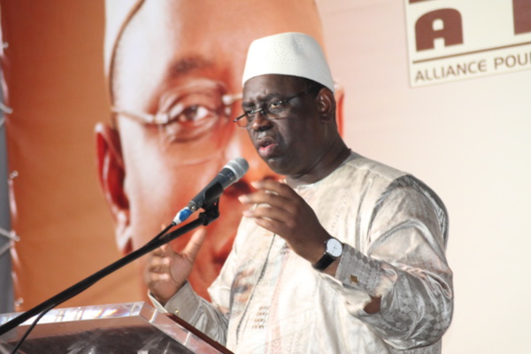 Macky Sall dope "ses" maires : "Organisez-vous pour reprendre l'Ams" Macky Sall dope "ses" maires : "Organisez-vous pour reprendre l'Ams"