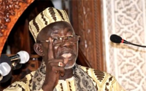 L’imam de la Grande mosquée de Dakar invite le chef de l’Etat à aider les maires L’imam de la Grande mosquée de Dakar invite le chef de l’Etat à aider les maires