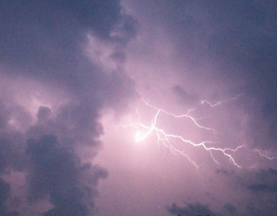 Orages et pluies annoncés à partir de cet après-midi Orages et pluies annoncés à partir de cet après-midi