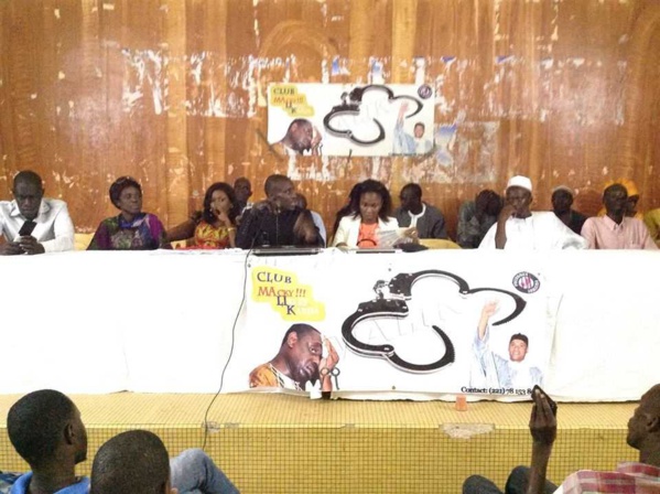 Claire Cissé de «Macky libère Karim» : «Il faut entendre Aminata Tall et Awa Ndiaye comme Karim Wade» Claire Cissé de «Macky libère Karim» : «Il faut entendre Aminata Tall et Awa Ndiaye comme Karim Wade»