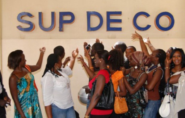 Chine: Les éudiants de Sup de Co Dakar exclus d’un concours international en raison d’Ebola Chine: Les éudiants de Sup de Co Dakar exclus d’un concours international en raison d’Ebola