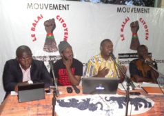 Me Guy Hervé Kam du "Balai citoyen": "Nous nous sommes inspirés fortement du mouvement Y'en a marre" Me Guy Hervé Kam du "Balai citoyen": "Nous nous sommes inspirés fortement du mouvement Y'en a marre"