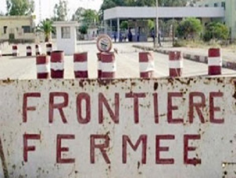 Un chauffeur tombe avec 41 Guinéens qu’il tentait de convoyer au Sénégal moyennant 3 000 FCfa Un chauffeur tombe avec 41 Guinéens qu’il tentait de convoyer au Sénégal moyennant 3 000 FCfa