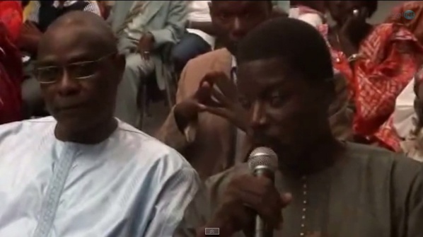 Vidéo - Le discours émouvant de Talla Sylla rendant hommage à son fidèle compagnon Abdoulaye Diouf Vidéo - Le discours émouvant de Talla Sylla rendant hommage à son fidèle compagnon Abdoulaye Diouf