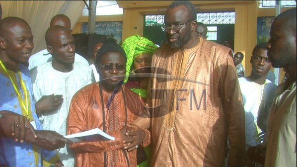 Touba – Moustapha Cissé Lô se réconcilie avec Abdou Lahad Seck Touba – Moustapha Cissé Lô se réconcilie avec Abdou Lahad Seck