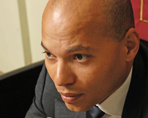 Procès de Wade-fils : Karim interpelle Tahibou Ndiaye sur les 47 milliards de Singapour Procès de Wade-fils : Karim interpelle Tahibou Ndiaye sur les 47 milliards de Singapour