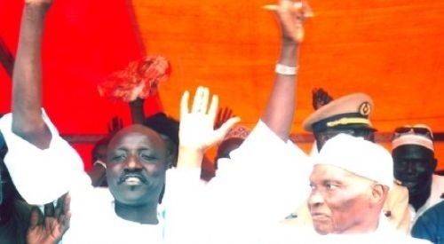 Paris : Aidara Sylla reçu par le pape du Sopi Paris : Aidara Sylla reçu par le pape du Sopi