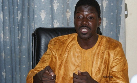 Présidence e l’AMS : Pour Talla Sylla, Macky et Aliou Sall sont en train de "salir la République" Présidence e l’AMS : Pour Talla Sylla, Macky et Aliou Sall sont en train de "salir la République"