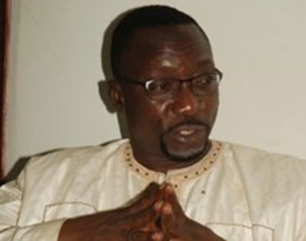 Charlie Hebdo : Maël Thiam de l'Apr défend Macky Sall contre les "amalgames" de l'opposition Charlie Hebdo : Maël Thiam de l'Apr défend Macky Sall contre les "amalgames" de l'opposition