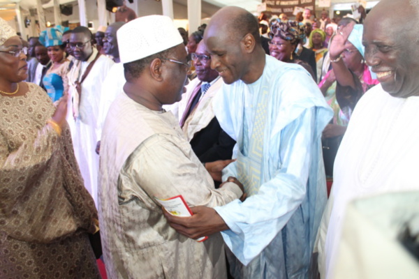 Les conseils deThierno Lô à Macky Sall : "A votre place, si un chef religieux me demande de libérer un prisonnier, je le libère" Les conseils deThierno Lô à Macky Sall : "A votre place, si un chef religieux me demande de libérer un prisonnier, je le libère"