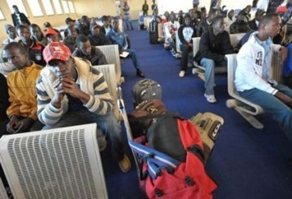 Plus de 400 Sénégalais seront rapatriés de Libye Plus de 400 Sénégalais seront rapatriés de Libye