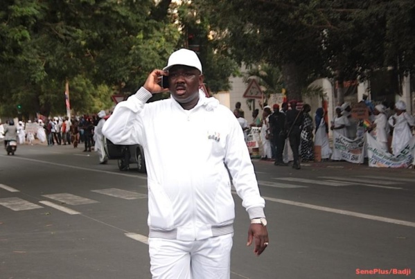 Retrouvailles Wade/ Macky: "Tout est possible, parce que nous sommes en politique', selon Farba Ngom Retrouvailles Wade/ Macky: "Tout est possible, parce que nous sommes en politique', selon Farba Ngom
