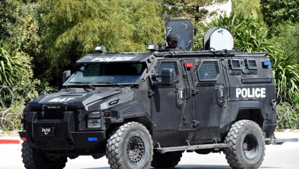 Tunisie: lourd bilan lors d'une attaque terroriste au coeur de Tunis Tunisie: lourd bilan lors d'une attaque terroriste au coeur de Tunis