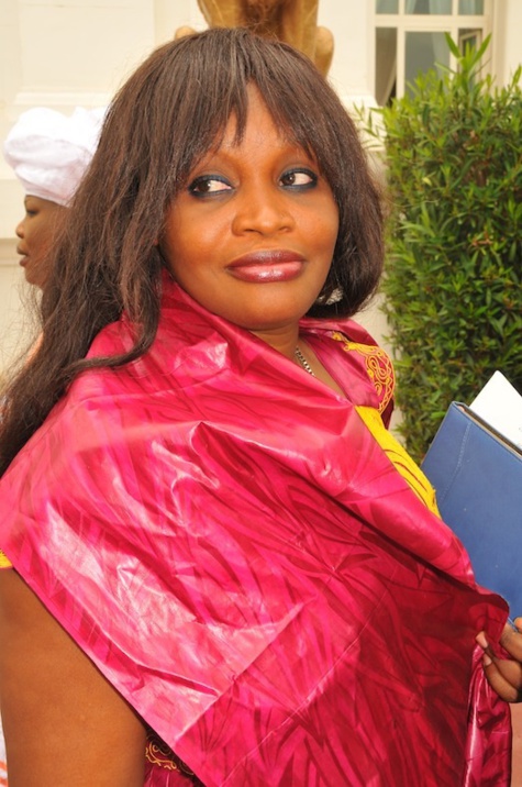 Appel à la jeunesse de la banlieue - Par Fatou Tambédou, ministre Appel à la jeunesse de la banlieue - Par Fatou Tambédou, ministre