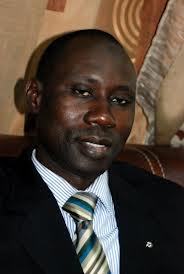 Transhumance : Le maire libéral de Ndoffane quitte Wade pour Macky Transhumance : Le maire libéral de Ndoffane quitte Wade pour Macky